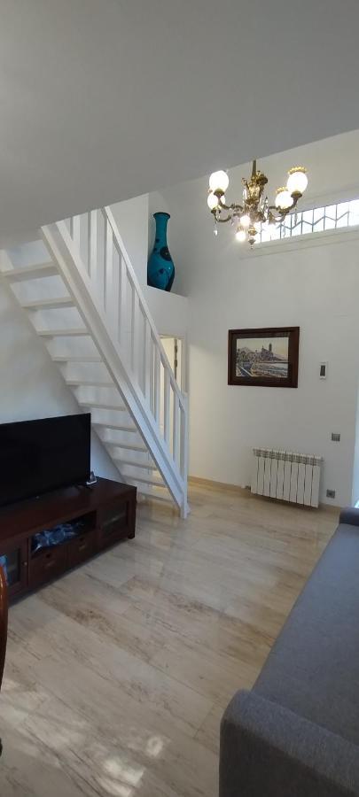 Silom House Βίλα Sant Pere De Ribes Εξωτερικό φωτογραφία