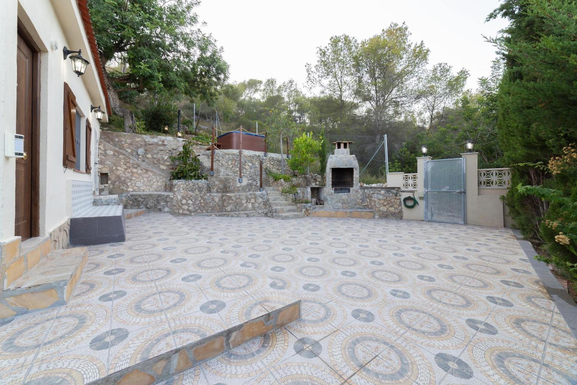 Silom House Βίλα Sant Pere De Ribes Εξωτερικό φωτογραφία